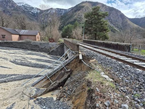Frana ferrovia Vievola-Tenda Foto- Damien Biard