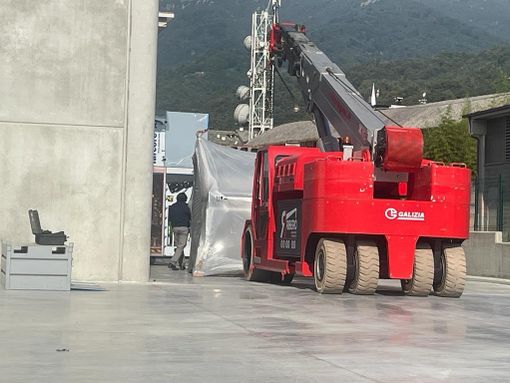 Si monta una nuova linea di imbottigliamento all’Acqua Eva di Paesana