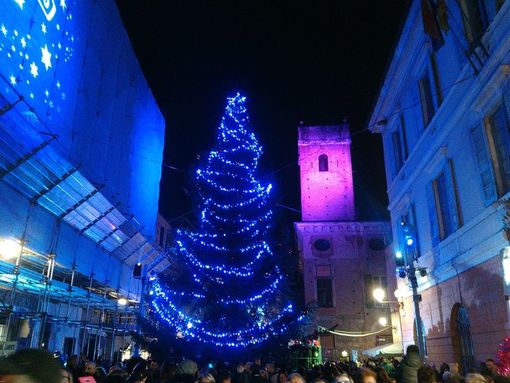 Nel giorno dell'Immacolata Concezione Albenga si è "illuminata d'immenso" (FOTO e VIDEO) Nel giorno dell'Immacolata Concezione Albenga si è "illuminata d'immenso" (FOTO e VIDEO)