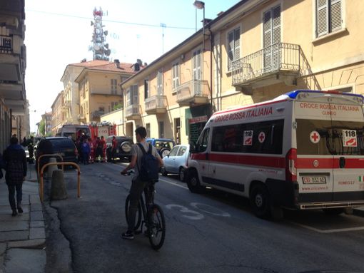 Bomboletta di insetticida intossica coppia di anziani e la badante in via Gallo a Cuneo