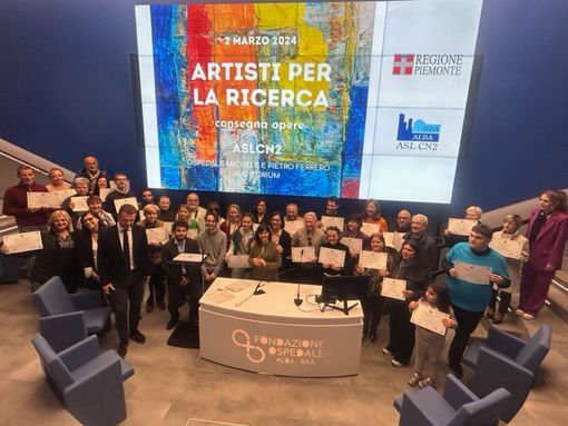 Arte solidale: donate oltre cento opere all’ASL Cn2 per la ricerca e la formazione [FOTO]