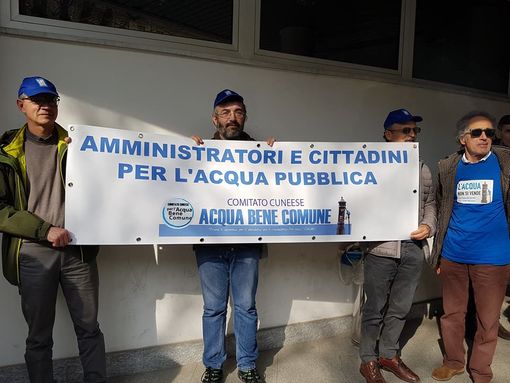 Servizio idrico a gestione pubblica: la soddisfazione del Comitato Cuneese Acqua Bene Comune Servizio idrico a gestione pubblica: la soddisfazione del Comitato Cuneese Acqua Bene Comune