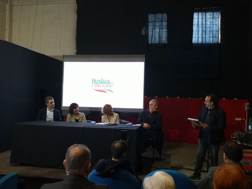 Il sindaco di Parma Pizzarotti a Cuneo e Fossano: presenterà "Italia in comune"