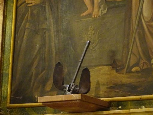 Bra, novità ai Battuti Neri ed un regalo: l’àncora di Santa Barbara tornata in mostra