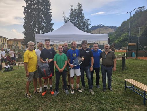 Tennis, Michele Longo vince il memorial Alberto Cajro Tennis, Michele Longo vince il memorial Alberto Cajro