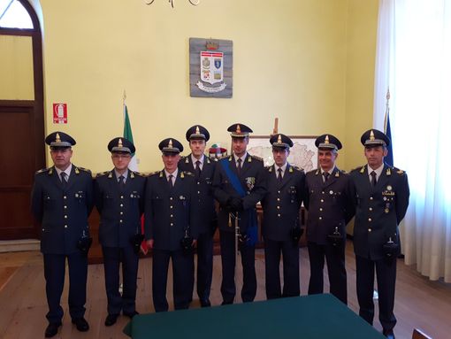 Giuramento di fedeltà alla Repubblica per 7 vicebrigadieri della Finanza Giuramento di fedeltà alla Repubblica per 7 vicebrigadieri della Finanza