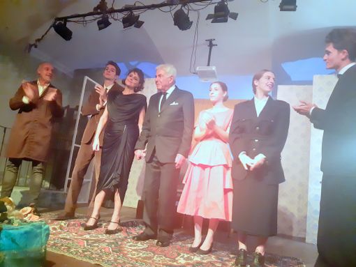 Il cast di Anime Fragili con il regista Nuccio Cantamutto Il cast di Anime Fragili con il regista Nuccio Cantamutto