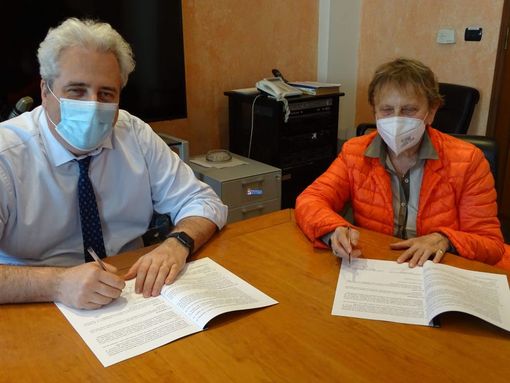 Il presidente della Provincia Federico Borgna e il sindaco di Roccavione Germana Avena Il presidente della Provincia Federico Borgna e il sindaco di Roccavione Germana Avena