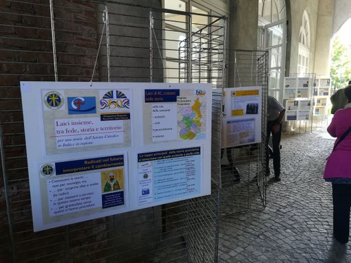Una sezione di allestimento sulla mostra storica dell'Azione Cattolica Una sezione di allestimento sulla mostra storica dell'Azione Cattolica