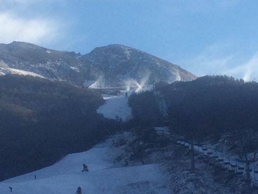 Cannoni in funzione al Maneggio