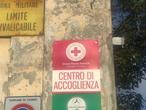 Sempre più senza tetto a Cuneo: "I posti letto non bastano più, risse continue fuori dai dormitori cittadini" Sempre più senza tetto a Cuneo: "I posti letto non bastano più, risse continue fuori dai dormitori cittadini"