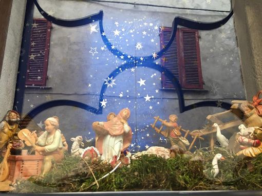 A Chiusa Pesio tornano i "Presepi alla finestra" (FOTO)