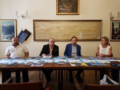 "Un Borgo di sera" accende l'estate di Borgo San Dalmazzo anche a Gesù Lavoratore "Un Borgo di sera" accende l'estate di Borgo San Dalmazzo anche a Gesù Lavoratore