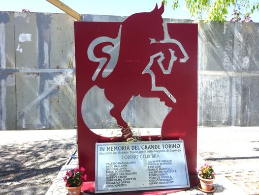 Il 4 maggio Bra si tingerà di granata per ricordare gli “Invincibili” del Grande Torino