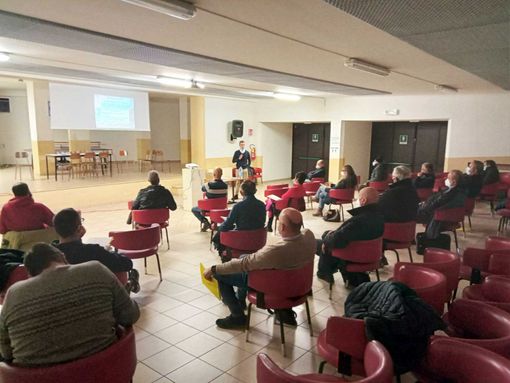 Coldiretti, nocciole: un successo i corsi di corilicoltura Coldiretti, nocciole: un successo i corsi di corilicoltura