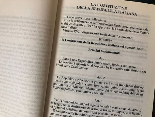 Bagnolo Piemonte: giovedì 25 novembre la consegna della Costituzione italiana ai neodiciottenni