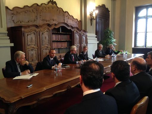 Il ministro Delrio a Cuneo: il completamento dell'Asti-Cuneo tema chiave della sua visita