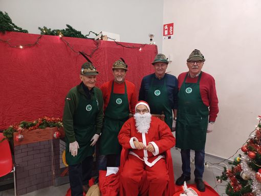 Il centro educativo post-scolastico di Oasi Giovani ha salutato le Festività