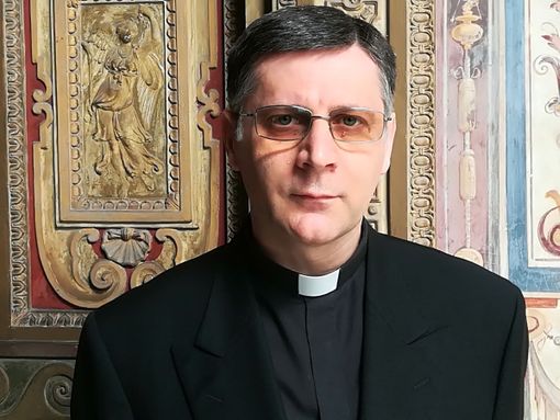 Monsignor Marco Mellino, originario di Canale Monsignor Marco Mellino, originario di Canale