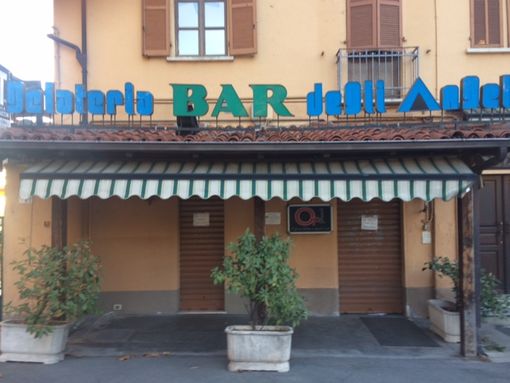 Cuneo, Bar degli Angeli chiuso per fare posto ad un ristorante?