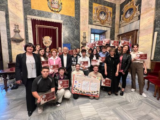 Hanno progettato la "città che vorrebbero": i futuri geometri di Cuneo vincono il premio nazionale del Soroptimist Hanno progettato la "città che vorrebbero": i futuri geometri di Cuneo vincono il premio nazionale del Soroptimist