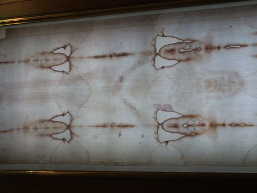 Saluzzo: sulla Sindone, reliquia controversa, la tesi dello storico Andrea Nicolotti a prova di documenti Saluzzo: sulla Sindone, reliquia controversa, la tesi dello storico Andrea Nicolotti a prova di documenti