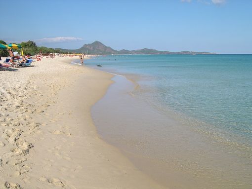 Immagini di Cagliari, con monumenti e spiagge