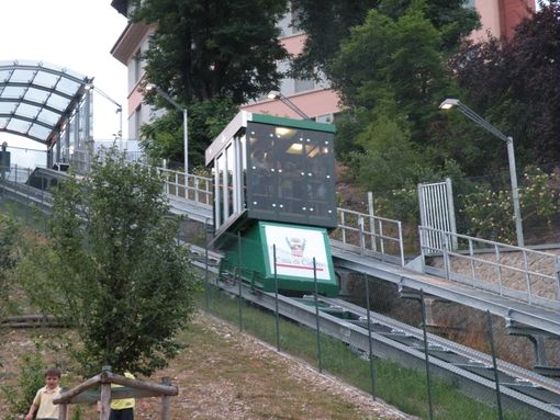San Michele e Fiera del Marrone: l'ascensore inclinato di Cuneo allunga l'orario