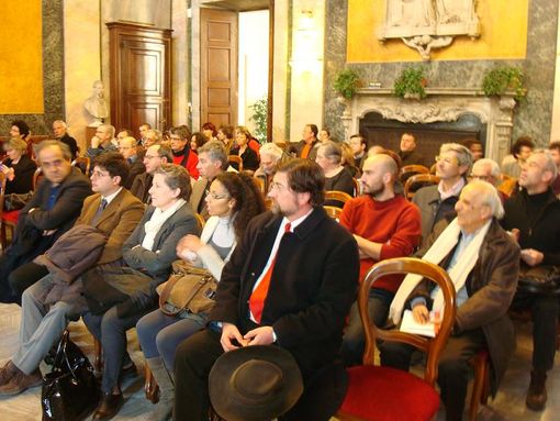Il pubblico alla riunione del Comitato ieri in Municipio