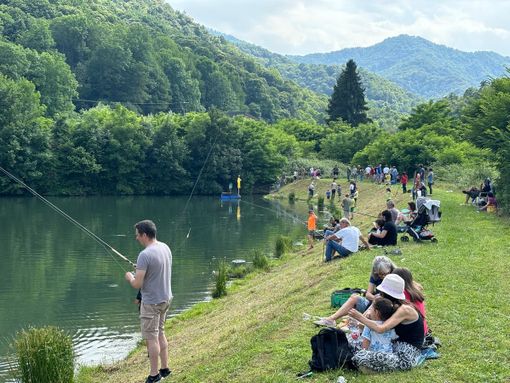 la festa dei Pierini al lago di Pagno la festa dei Pierini al lago di Pagno