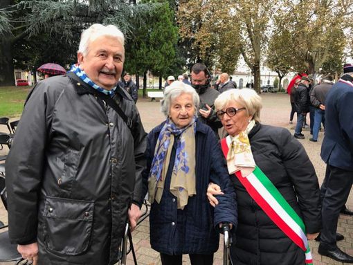 Un'immagine sorridente di Angela Alessandria con la figlia Bruna