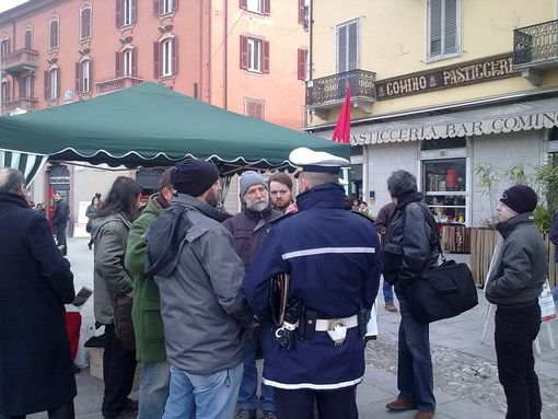 I controlli dei vigili urbani al mercato di sabato scorso