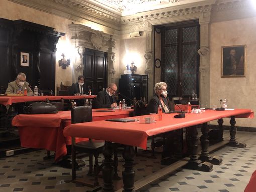 Savigliano, 66 parcheggi a pagamento in meno: marcia indietro sulla delibera di Giunta