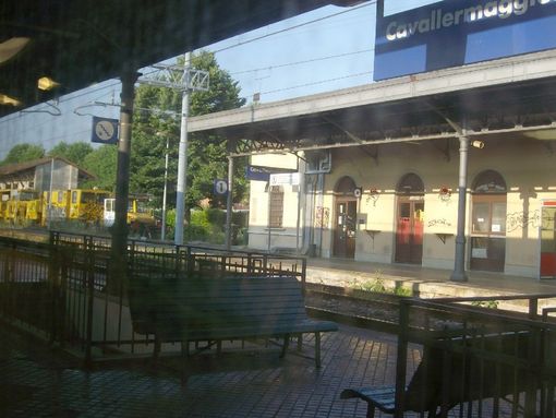 La stazione ferroviaria di Cavallermaggiore (archivio) La stazione ferroviaria di Cavallermaggiore (archivio)