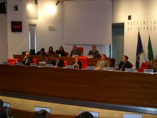 Sull'assessore al Bilancio in Provincia il PD prima chiede un Consiglio aperto, poi ci ripensa