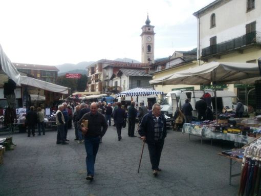 Sanfront, lunedì di mercato