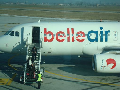 Belle Air lascia Levaldigi: un comunicato pone fine alla vita della compagnia?