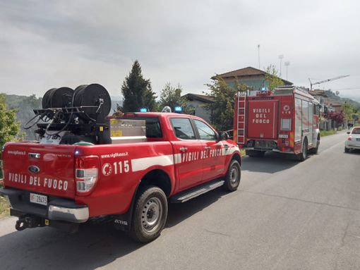 Incendio a Carassone Mondovì: intervengono i Vigili del Fuoco