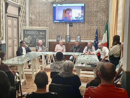 Trasporti, i sindaci della Val Tanaro compatti per la riattivazione della linea Ceva-Ormea: "Situazione insostenibile" Trasporti, i sindaci della Val Tanaro compatti per la riattivazione della linea Ceva-Ormea: "Situazione insostenibile"