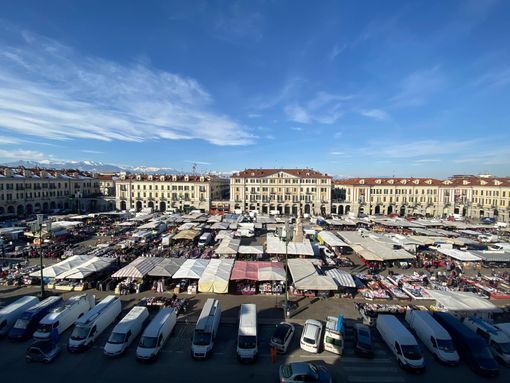 Martedì 8 dicembre mercato dell'Immacolata a Cuneo Martedì 8 dicembre mercato dell'Immacolata a Cuneo