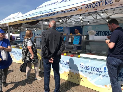 Cibo dall'Europa e dal mondo: in piazza Galimberti tre giorni di Mercato Europeo Cibo dall'Europa e dal mondo: in piazza Galimberti tre giorni di Mercato Europeo