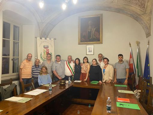 Ha prestato giuramento il rieletto sindaco di Niella Tanaro Gian Mario Mina Ha prestato giuramento il rieletto sindaco di Niella Tanaro Gian Mario Mina