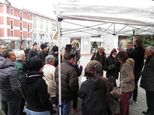 Cuneo, prosegue la raccolta di firme contro la vendita all'asta delle case popolari e per lo sviluppo dell'edilizia residenziale pubblica