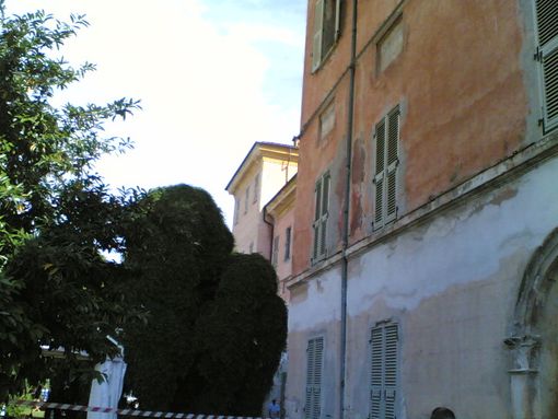 Con la Festa dei Bergè torna a Rocca de' Baldi il grande mercato sulla piazza del Castello