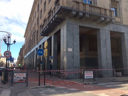 Balcone crollato della Provincia, il presidente Borgna: "Ero lì, nel mio ufficio, ho sentito un boato"