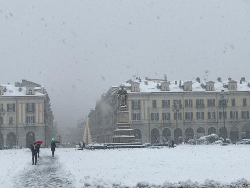Cuneo: nuova pavimentazione in Via Roma affidata a ditta di Asti, un’interpellanza sulla sostenibilità della spesa