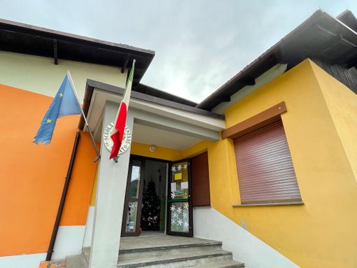 Originaria di Chiusa Pesio, dona 25 mila euro per ristrutturare la Primaria del paese