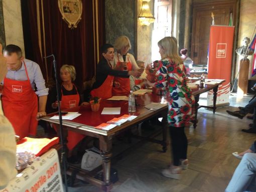 Cuneo: consegnati i riconoscimenti di BITEG e MEG (VIDEO)