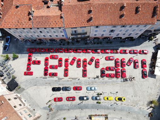 Fotografia dall'alto di Mondovì e Motori