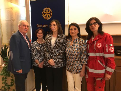 A palazzo Lovera una serata di incontro tra famiglie ucraine e famiglie ospitanti con il Rotary di Cuneo
